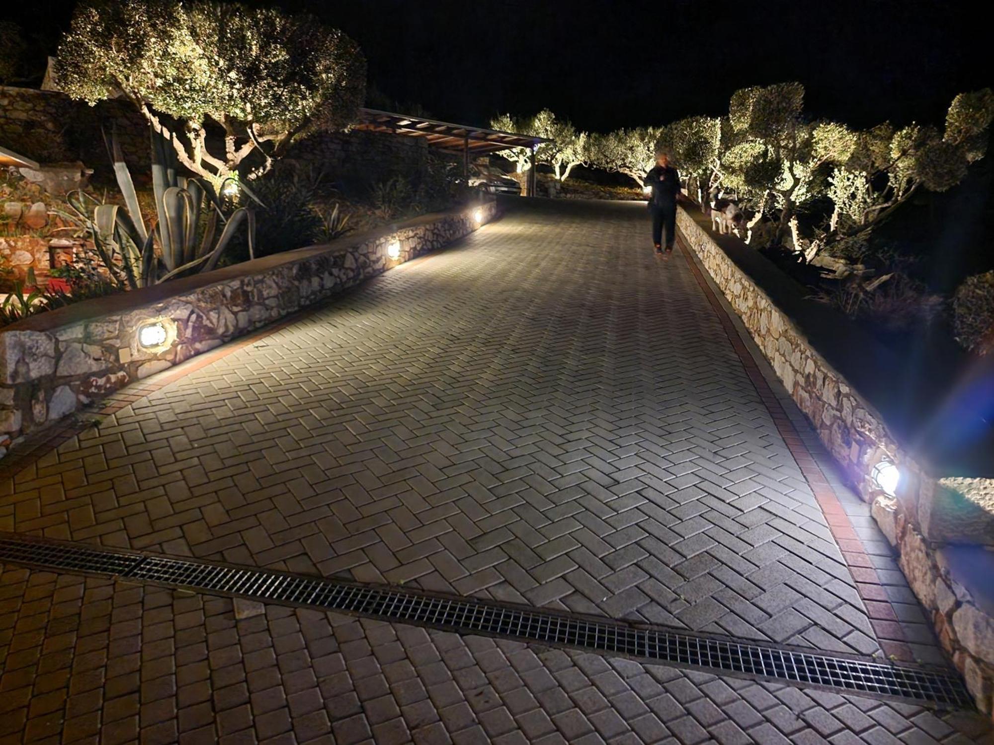 Focalion Castle Luxury Suites Pírgos Dhiroú Exterior foto